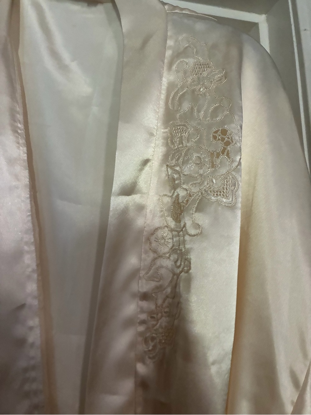 Embroidered Satin Robe in Cream — Elegant Women’s Lounge Wrap